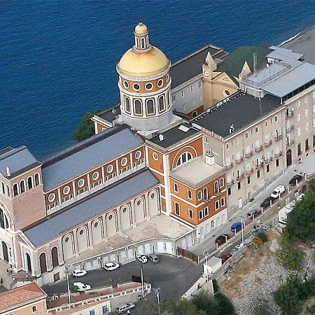 Aparthotel Baia Dei Delfini Furnari Exterior foto